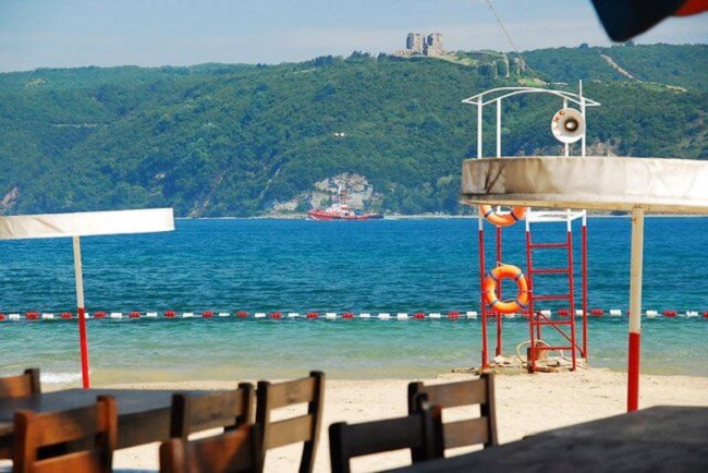Sarıyer Altınkum Plajı